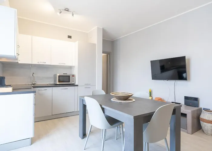 Nola House 450 Mt From The Colico